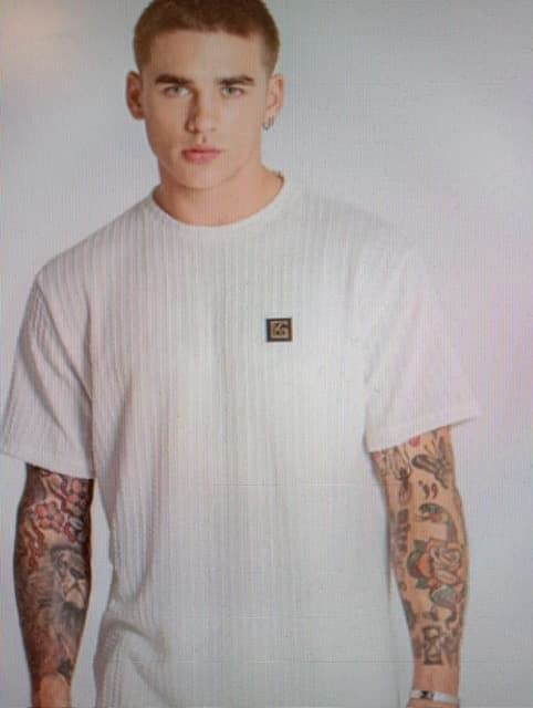White K Tee - Imagen 2